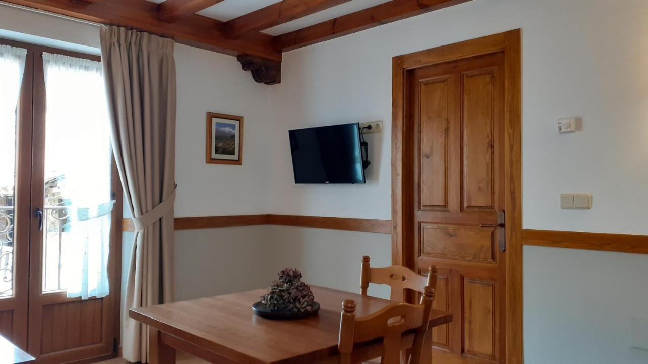 Apartamentos El Haya Cosgaya Exterior foto